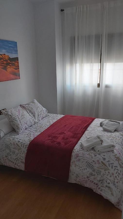 코르도바 Patio Privado, Parking Gratis Y A Un Paso Del Vial 아파트 외부 사진